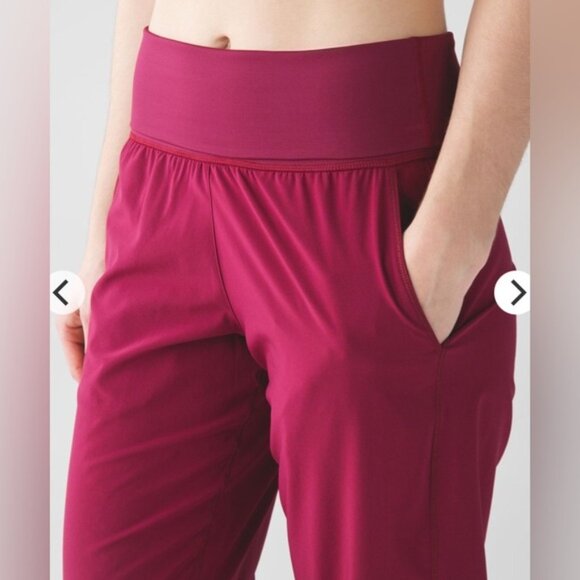 Lululemon Om PantRosewood Like New - Picture 3 of 7